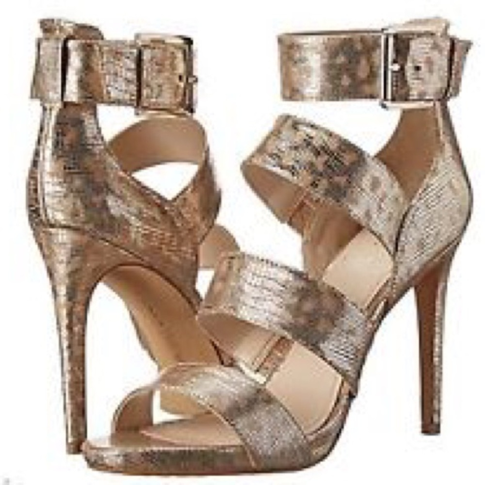 VINCE CAMUTO RITTEL NATURAL METALLIC SANDALS